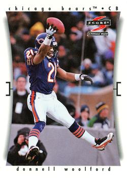 1997 Score #23 Donnell Woolford Front