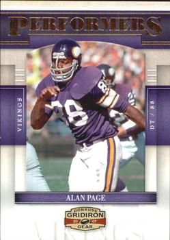 2007 Donruss Gridiron Gear - Performers Gold #P-1 Alan Page Front