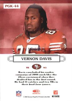 2007 Donruss Threads - Pro Gridiron Kings Silver Holofoil #PGK-44 Vernon Davis Back