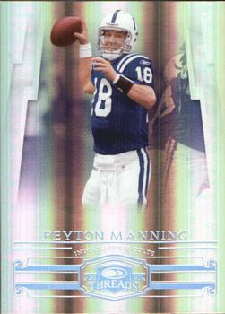 2007 Donruss Threads - Silver Holofoil #18 Peyton Manning Front