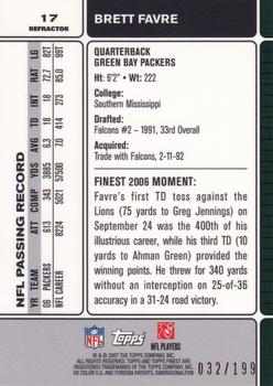 2007 Finest - Green Refractors #17 Brett Favre Back