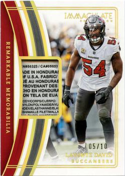 2023 Panini Immaculate Collection - Remarkable Memorabilia Gold #REM-LD Lavonte David Front