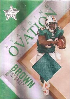 2007 Leaf Rookies & Stars - Standing Ovation Materials Green #SO-7 Ronnie Brown Front
