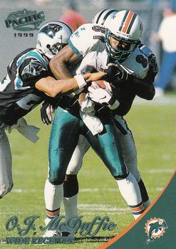 1999 Pacific #211 O.J. McDuffie Front