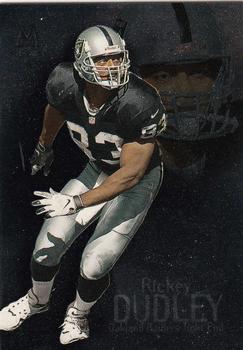1999 SkyBox Molten Metal #74 Rickey Dudley Front