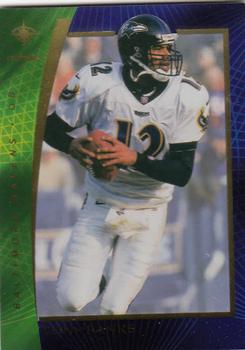 2000 Collector's Edge Odyssey #7 Tony Banks Front
