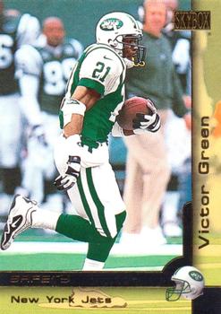 2000 SkyBox #8 Victor Green Front