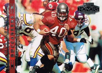 2002 Playoff Honors #90 Mike Alstott Front