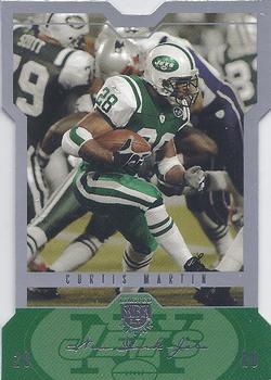 2004 SkyBox LE #60 Curtis Martin Front