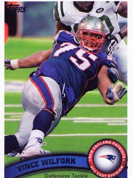 2011 Topps #154 Vince Wilfork Front