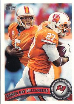 2011 Topps #35 Tampa Bay Buccaneers Front
