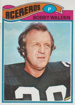 1977 Topps Mexican #261 Bobby Walden Front