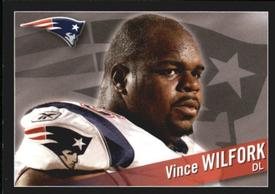 2011 Panini Stickers #42 Vince Wilfork Front