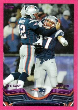 2013 Topps - Pink #369 New England Patriots Front