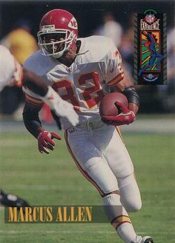 1994 Classic NFL Experience #42 Marcus Allen Front