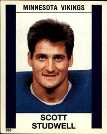 1988 Panini Stickers #333 Scott Studwell Front