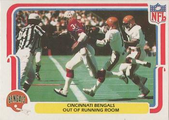 1980 Fleer Team Action #10 Out of Running Room Front