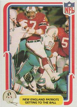 1980 Fleer Team Action #32 Getting to the Ball Front