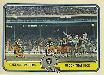 1981 Fleer Team Action #40 Block That Kick Front