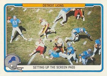 1982 Fleer Team Action #17 Setting Up the Screen Pass Front