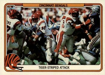 1982 Fleer Team Action #10 Tiger-Striped Attack Front