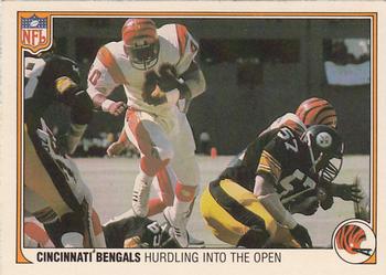 1983 Fleer Team Action #9 Hurdling into the Open Front