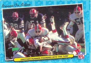 1986 Fleer Team Action #15 Another Runner Pounded into the Turf (1986 schedule) Front