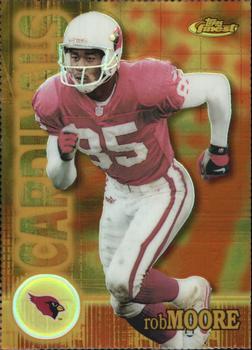 2000 Finest - Gold Refractors #75 Rob Moore Front
