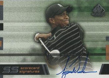 2003 SP Game Used - Scorecard Signatures #SS-TW7 Tiger Woods Front