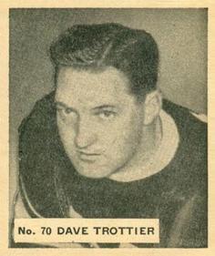 1937-38 World Wide Gum (V356) #70 Dave Trottier Front