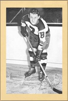1934-43 Bee Hive Hockey Photos (Group 1) #NNO Cooney Weiland Front