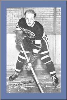 1934-43 Bee Hive Hockey Photos (Group 1) #NNO Les Cunningham Front