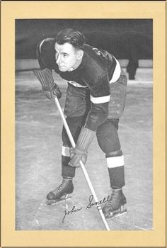 1934-43 Bee Hive Hockey Photos (Group 1) #NNO John Sorrell Front