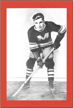 1934-43 Bee Hive Hockey Photos (Group 1) #NNO Hooley Smith Front