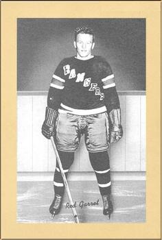 1934-43 Bee Hive Hockey Photos (Group 1) #NNO Red Garrett Front
