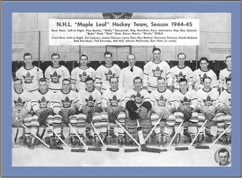 1934-43 Bee Hive Hockey Photos (Group 1) #NNO 1944-45 Team Photo Front