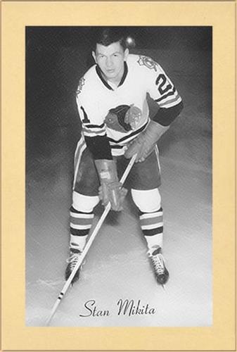 1944-64 Bee Hive Hockey Photos (Group 2) #NNO Stan Mikita Front