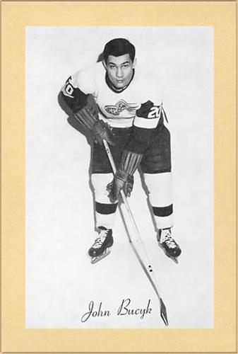 1944-64 Bee Hive Hockey Photos (Group 2) #NNO John Bucyk Front