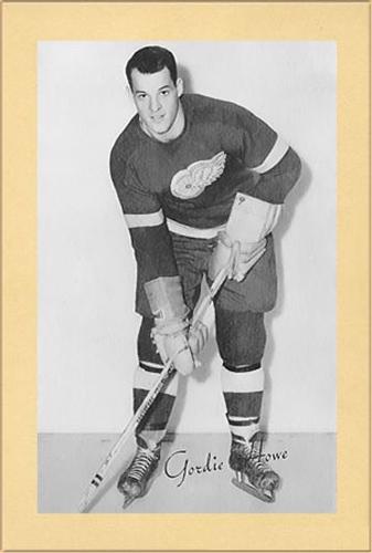 1944-64 Bee Hive Hockey Photos (Group 2) #NNO Gordie Howe Front