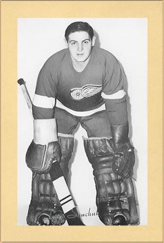 1944-64 Bee Hive Hockey Photos (Group 2) #NNO Terry Sawchuk Front