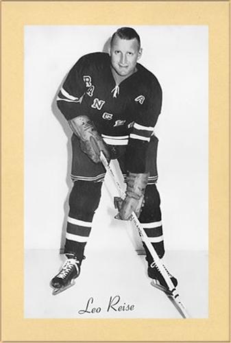 1944-64 Bee Hive Hockey Photos (Group 2) #NNO Leo Reise Front