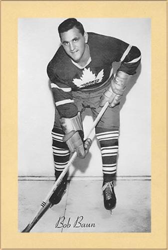 1944-64 Bee Hive Hockey Photos (Group 2) #NNO Bob Baun Front