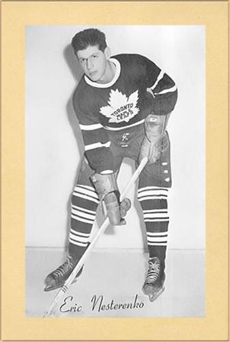 1944-64 Bee Hive Hockey Photos (Group 2) #NNO Eric Nesterenko Front