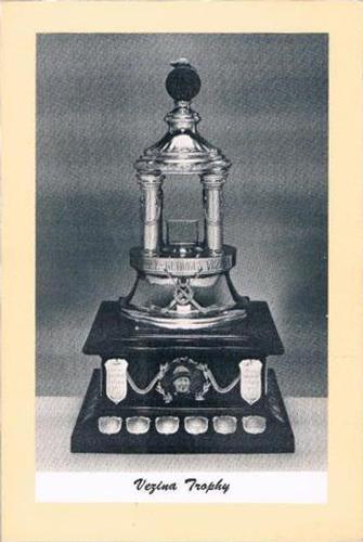 1944-64 Bee Hive Hockey Photos (Group 2) #NNO Vezina Trophy Front