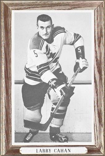 1964-67 Bee Hive Hockey Photos (Group 3) #NNO Larry Cahan Front