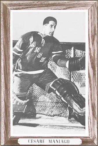 1964-67 Bee Hive Hockey Photos (Group 3) #NNO Cesare Maniago Front