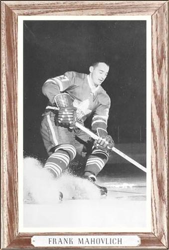 1964-67 Bee Hive Hockey Photos (Group 3) #NNO Frank Mahovlich Front