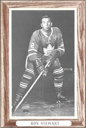 1964-67 Bee Hive Hockey Photos (Group 3) #NNO Ron Stewart Front