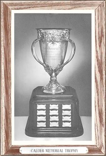 1964-67 Bee Hive Hockey Photos (Group 3) #NNO Calder Memorial Trophy Front