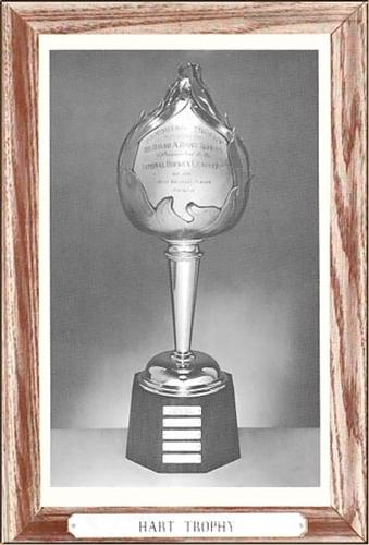 1964-67 Bee Hive Hockey Photos (Group 3) #NNO Hart Trophy Front